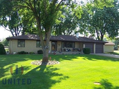1st image of 456 Fair Oaks Dr