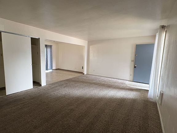 3rd image of 1061 Ring St NE #1065