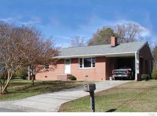 900 W King St, Hillsborough, NC 27278