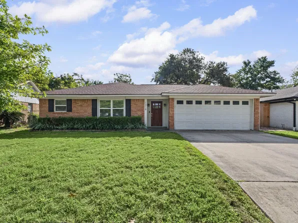 1318 Spillers Ln, Houston, TX 77043