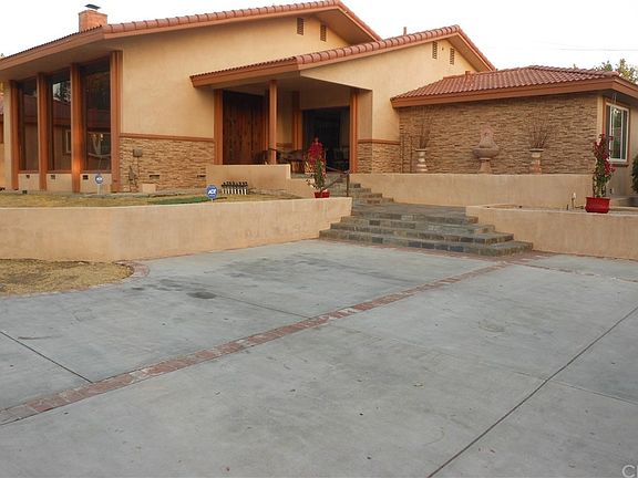 2nd image of 626 S Prospero Dr