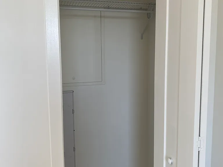 505 Washington St #7B — Photo 5