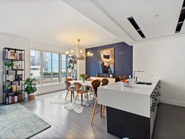 70 Charlton Street image 2 of 30