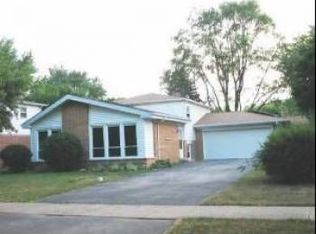 918 N Sumac Ln, Mount Prospect, IL