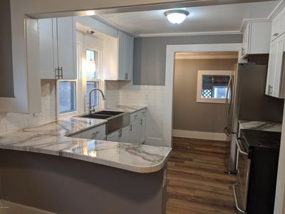 173 Battle Creek Ave, Battle Creek, MI, 49037