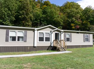 139 Trap Frk, Kimper, KY 41539