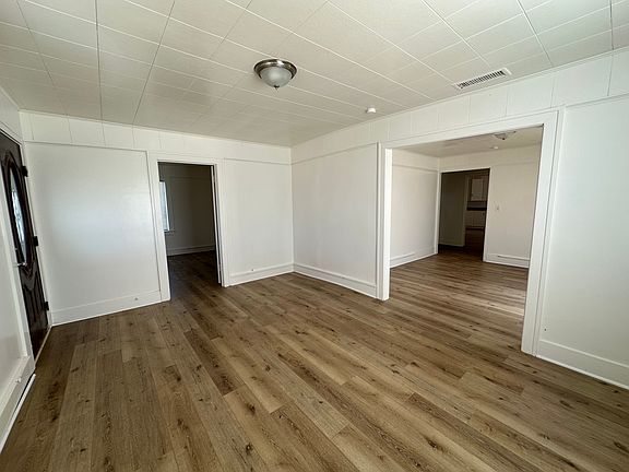 5th image of 14213 Bon View Ave