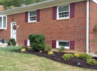 903 Loxford Ter, Silver Spring, MD 20901