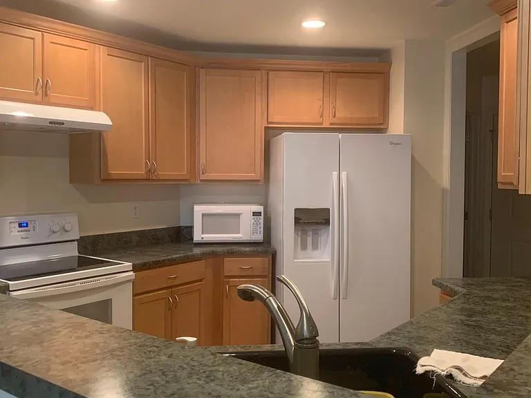 118 Steeplechase Ct — Photo 13