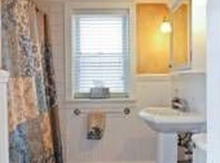 1018 Randolph St #D, Oak Park, IL 60302