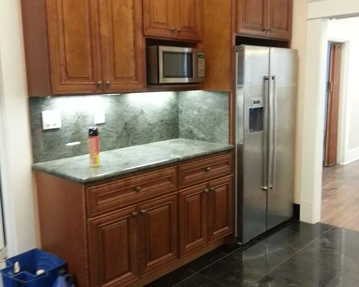 932 N Park Ave — Photo 11