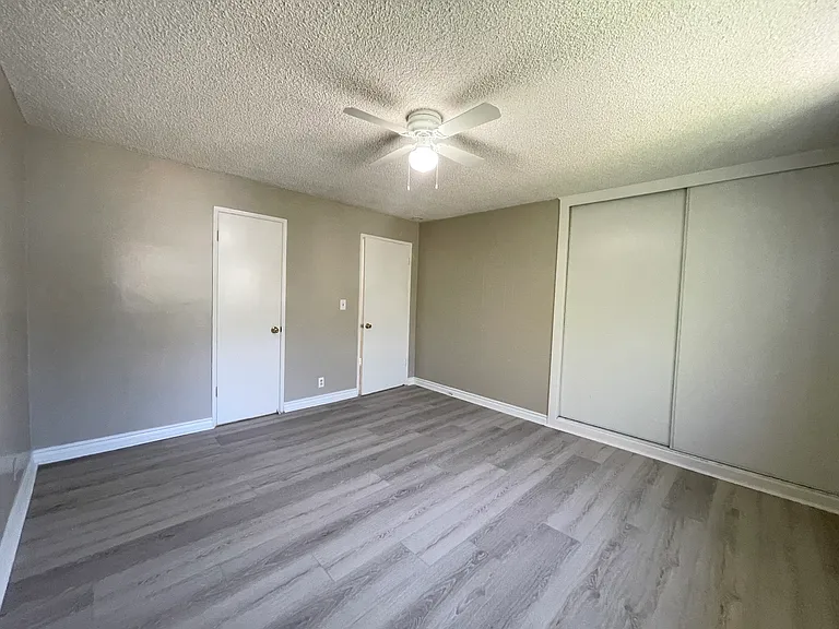 448 Terry Way #D — Photo 11