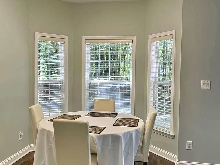 6025 Oakridge Ct — Photo 12