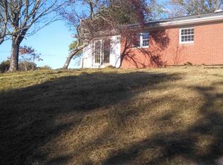 3975 Douglas Dam Rd, Kodak, TN 37764