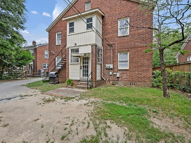 312 S Woodrow St — Photo 32