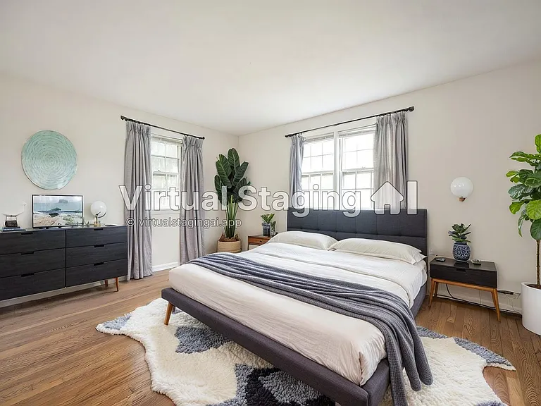 670 Main St #1 — Photo 13