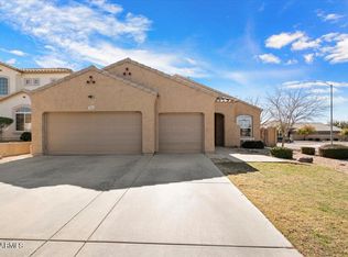 10641 W Salter Dr, Peoria, AZ 85382