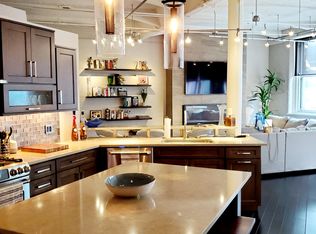 335 W 5th St APT 305, Cincinnati, OH 45202