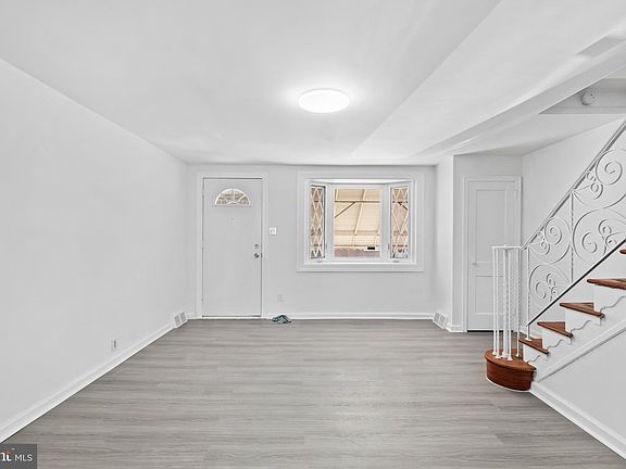 4th image of 2815 Stevens St