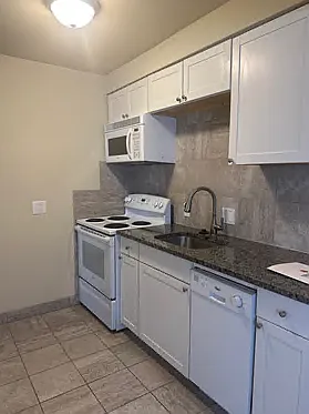 R.O.C. Apartments — Photo 36