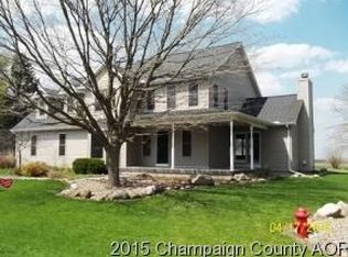 2 3rd St, Dewey, IL 61840