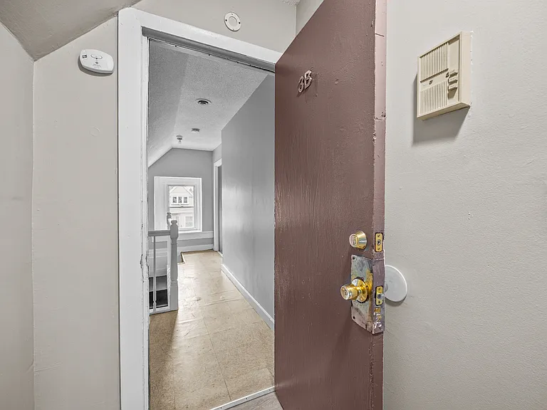 133 Davenport Ave #3B — Photo 6