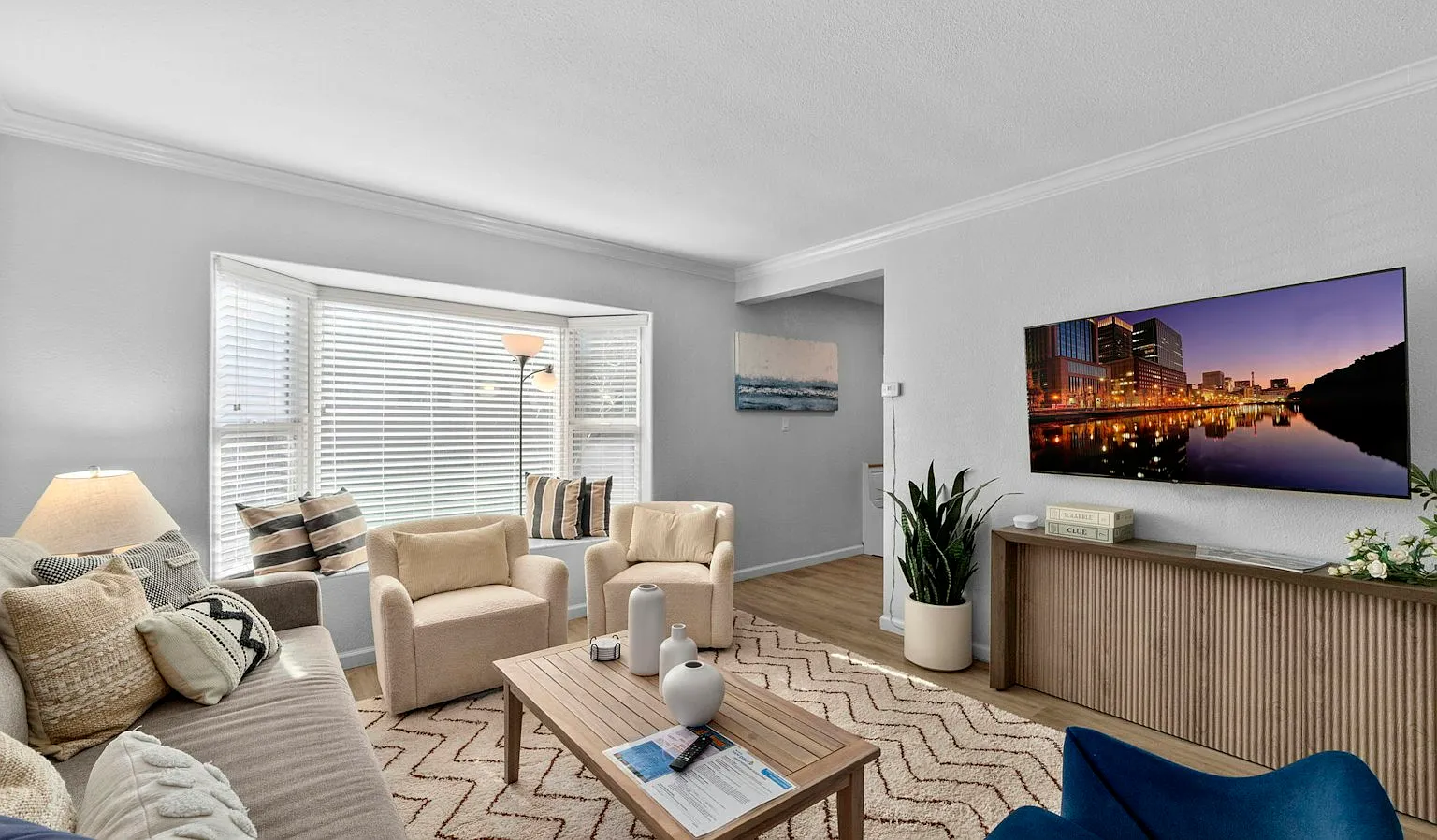 806 West Brookes Avenue, Unit 806 — Photo 1