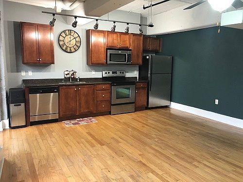 2nd image of 1060 Worlds Fair Park Dr Unit 22