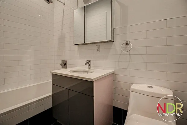 Rented by Next Door Realty NYC | media 8