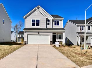 1225 Matterhorn Dr, Fuquay Varina, NC 27526