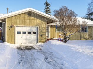 7421 Margaret Cir, Anchorage, AK 99518
