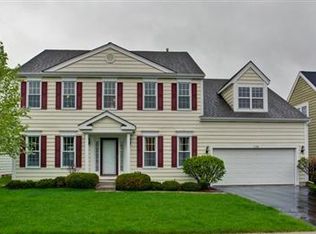 1134 Mount Vernon Dr, Grayslake, IL 60030