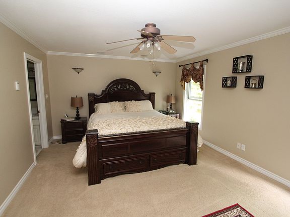 2nd image of 3257 South Dr