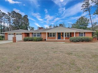 2611 Morganton Rd, Fayetteville, NC 28303