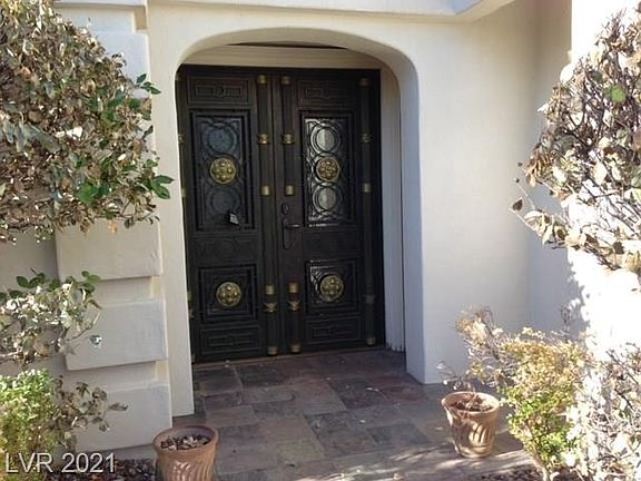 2nd image of 8113 Moonstone Cir