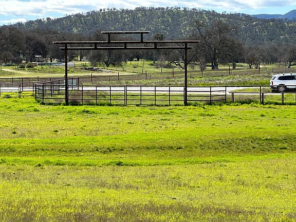 4th image of 67941 Jolon Rd