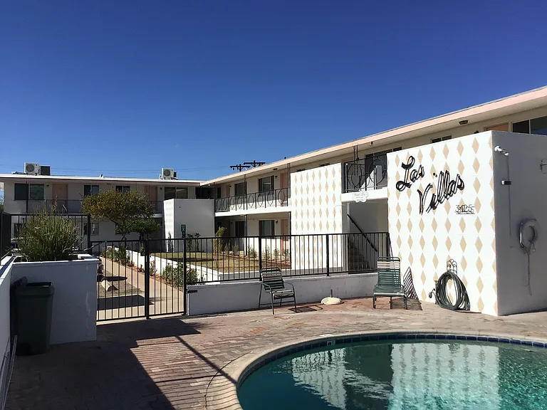 Las Villas Apartments — Photo 42