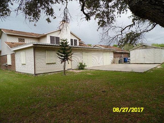 5th image of 1726 Blue Oak Dr