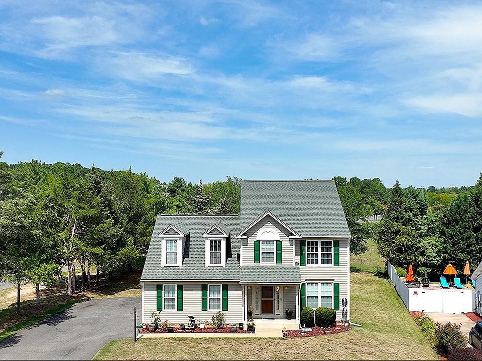 1st image of 6417 Basil Ct