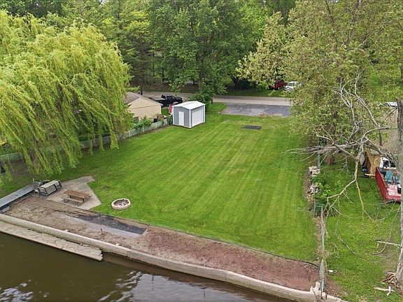 2nd image of 5065 Browns Beach Rd