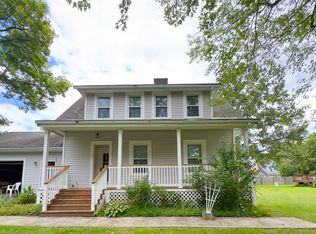 44 Apple Meadow Road, Hudson, NY 12534