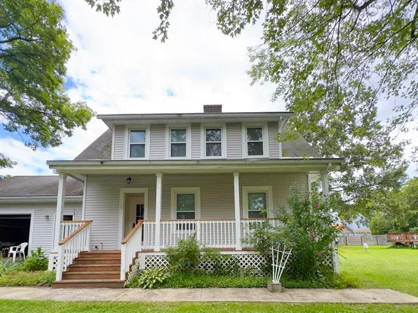 44 Apple Meadow Road, Hudson, NY 12534