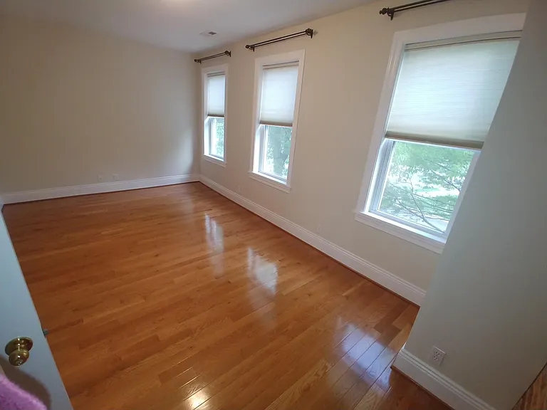 1354 Pennsylvania Ave SE — Photo 10