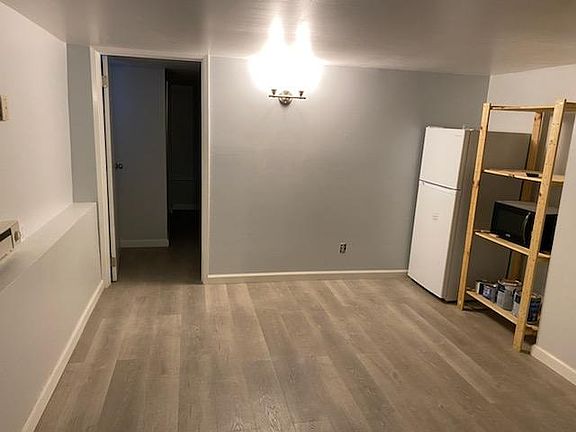 3rd image of 1329 17th Ave