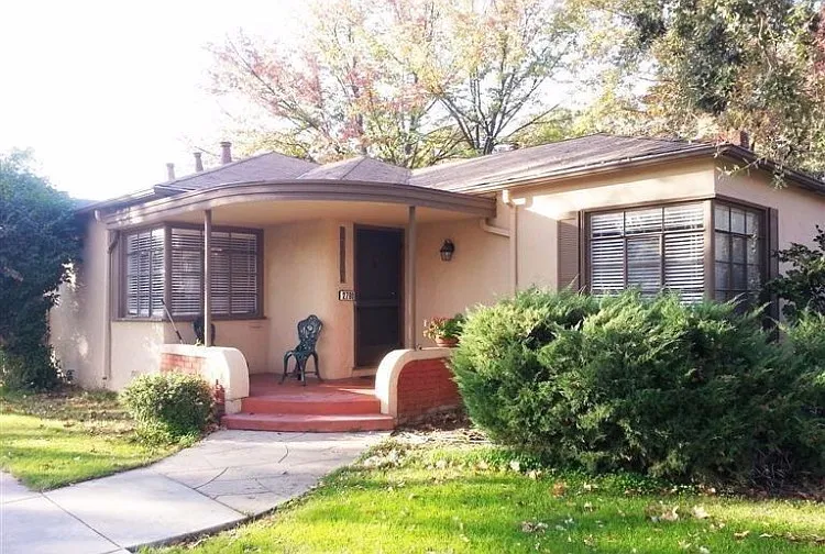 2790 24th St photo 1