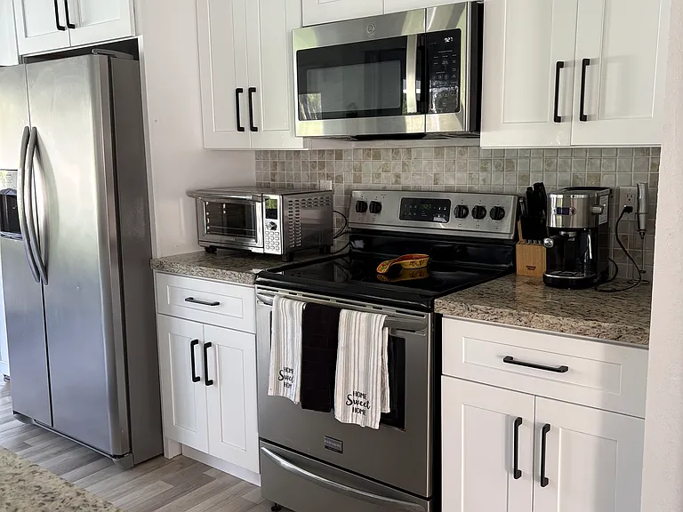 4102 Palm Tree Blvd — Photo 7