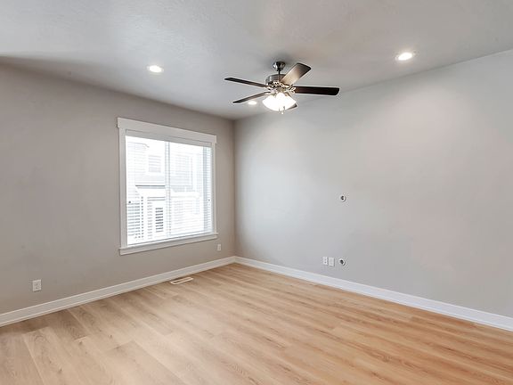 4th image of 1714 N 3870 W