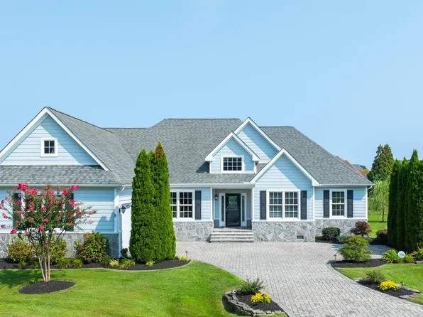 12 Blackpool Rd, Rehoboth Beach, DE 19971