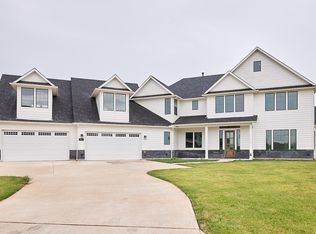 802 Republic Row, Nevada, TX 75173