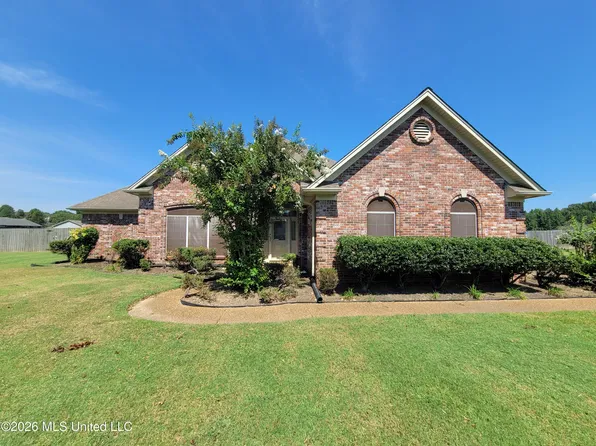 13165 Coldwater Dr, Olive Branch, MS 38654